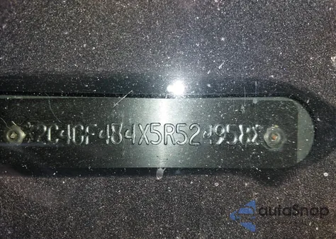 2005 Chrysler Pacifica z USA, uszkodzony, nr VIN 2C4GF484X5R524958